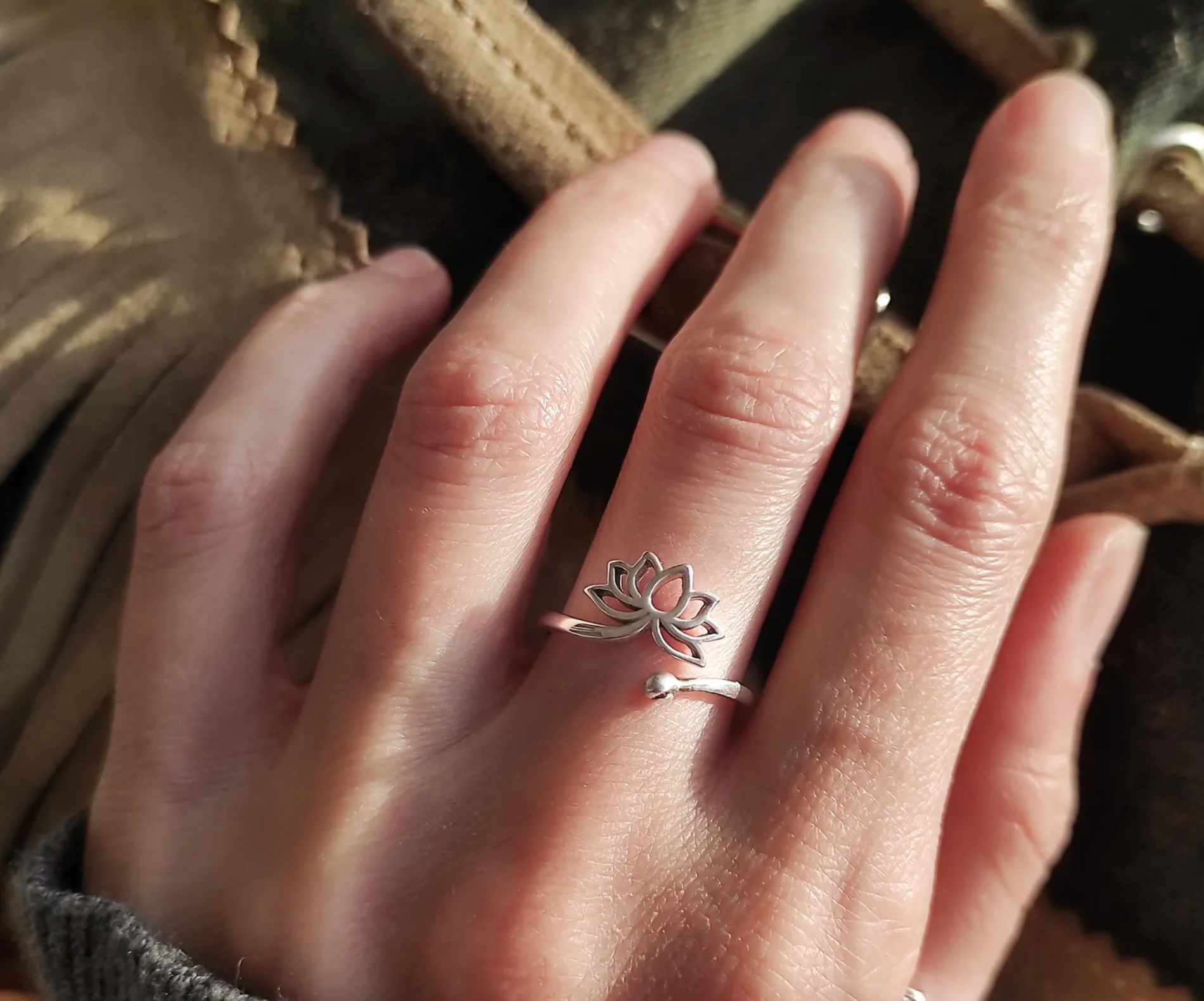 Lotus Ring